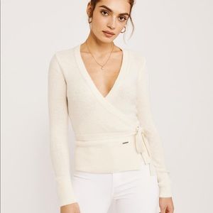 Abercrombie & Fitch Cardigan. New/never used